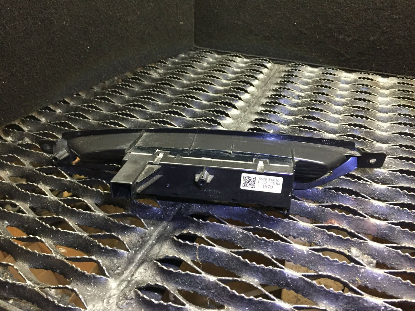 08 09 10 Subaru Impreza 2.5l Clock Temperature Info Screen Display OEM