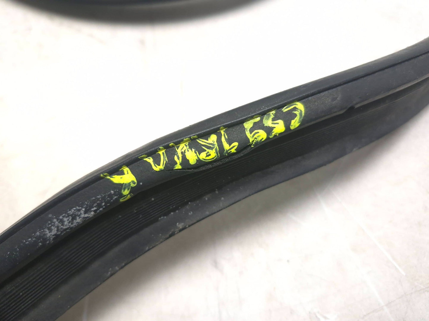 2008 Acura Tl Trunk Lid Weatherstrip Seal OEM