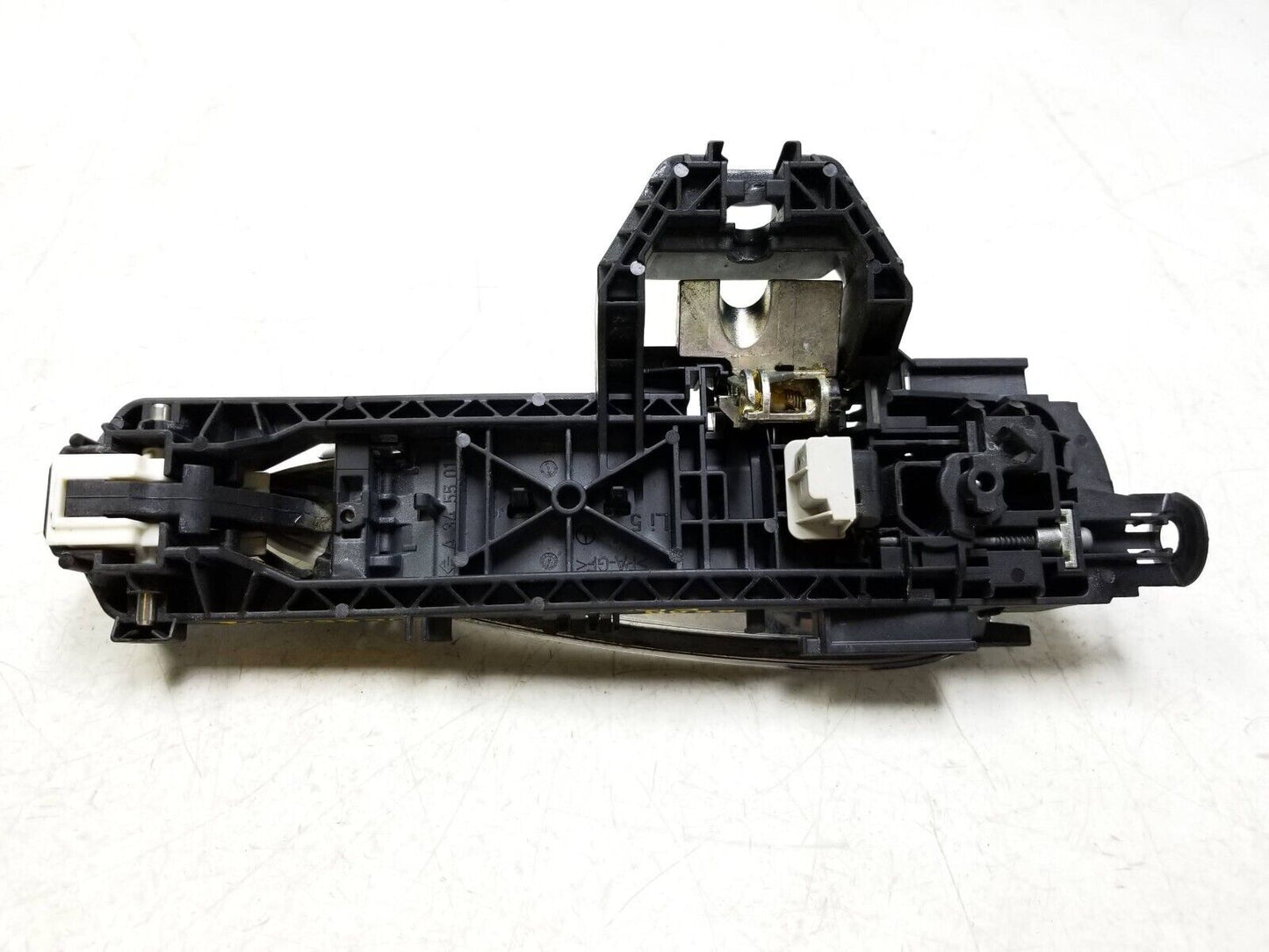 10-13 Mercedes W212 E350 E500 Exterior Door Handle Rear Passenger Side Right OEM