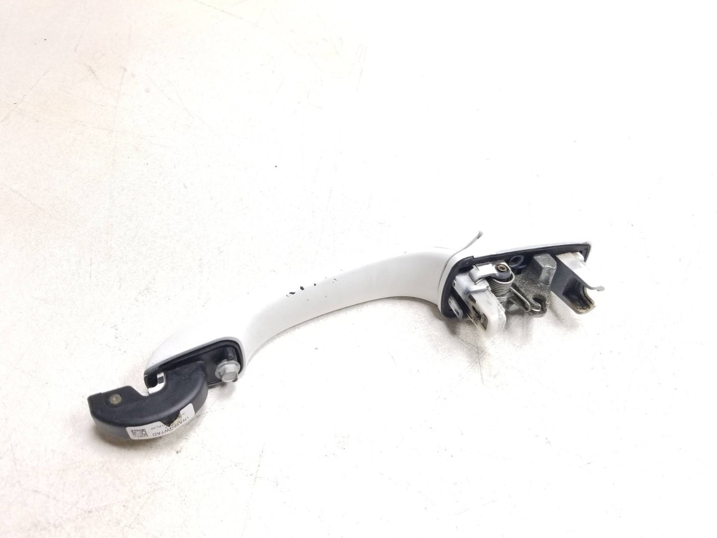 2011 - 2020 Dodge Grand Caravan Exterior Door Handle Front Driver Side Left OEM