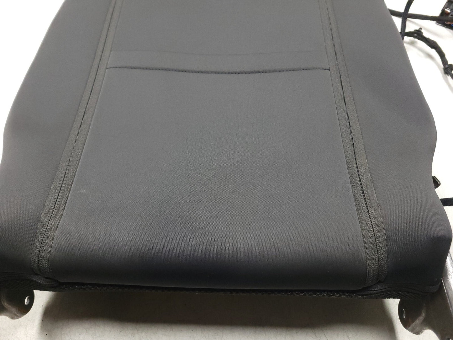 2014 - 2017 Fiat 500l Front Seat Back Backrest Upper Passenger Right OEM