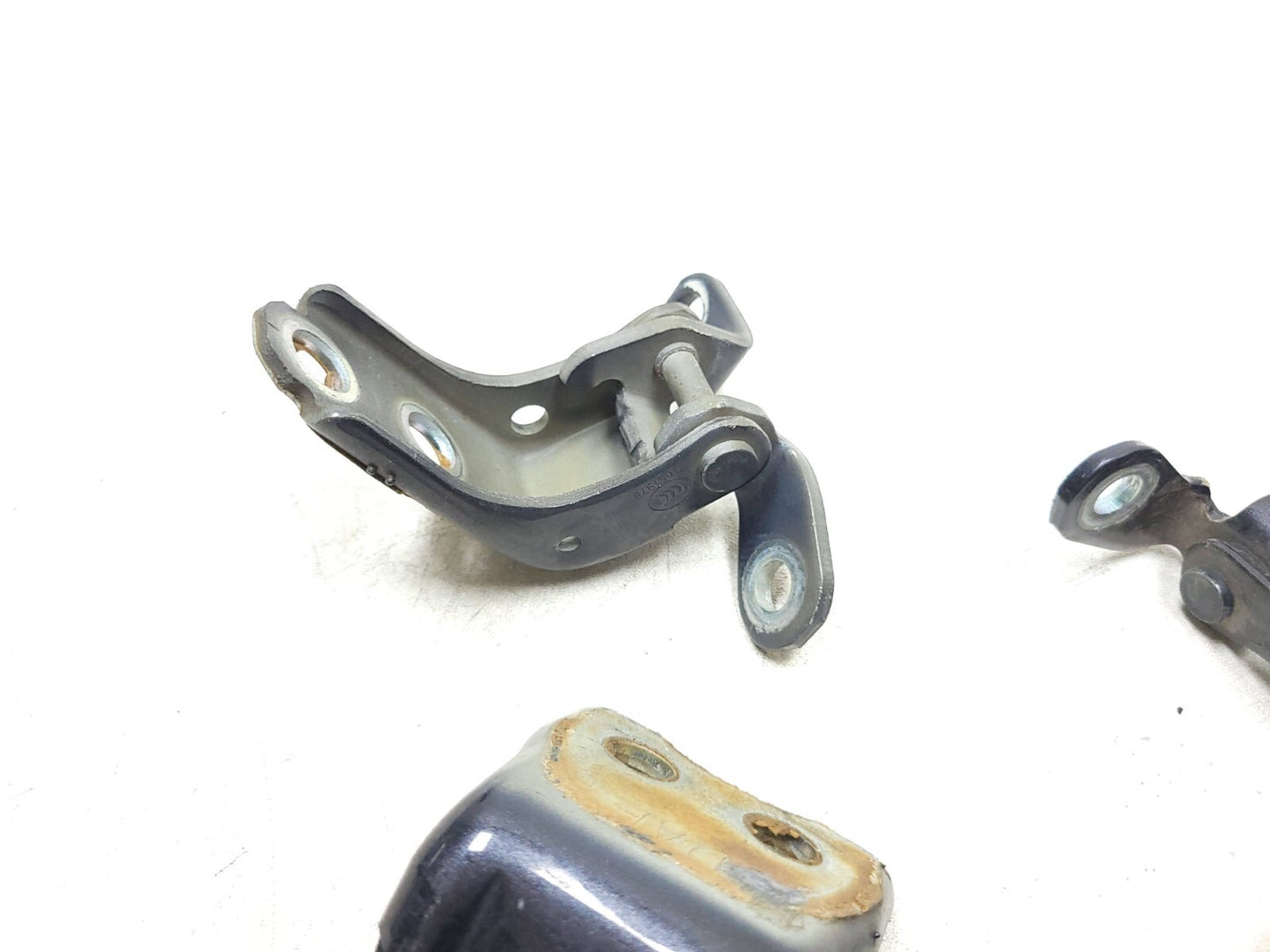 2009 - 2014 Acura Tl Door Hinge Passenger Side Right Front & Rear OEM