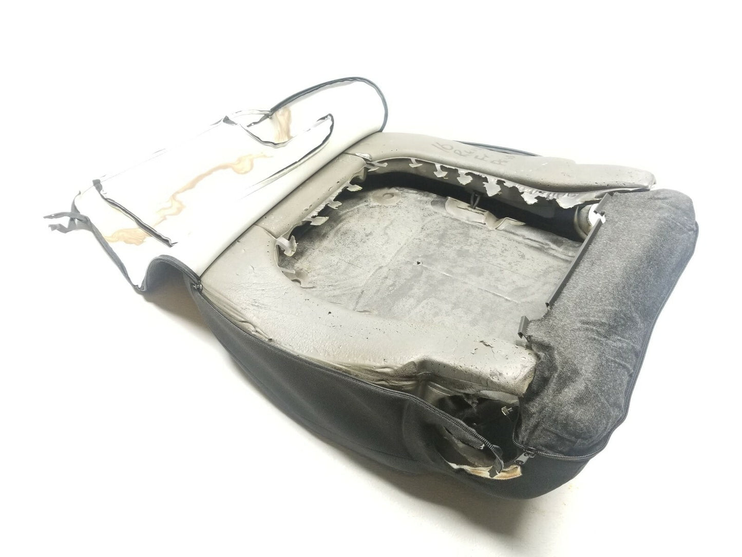 2015 Jeep Renegade Passenger Seat Front Upper Cushion Right OEM