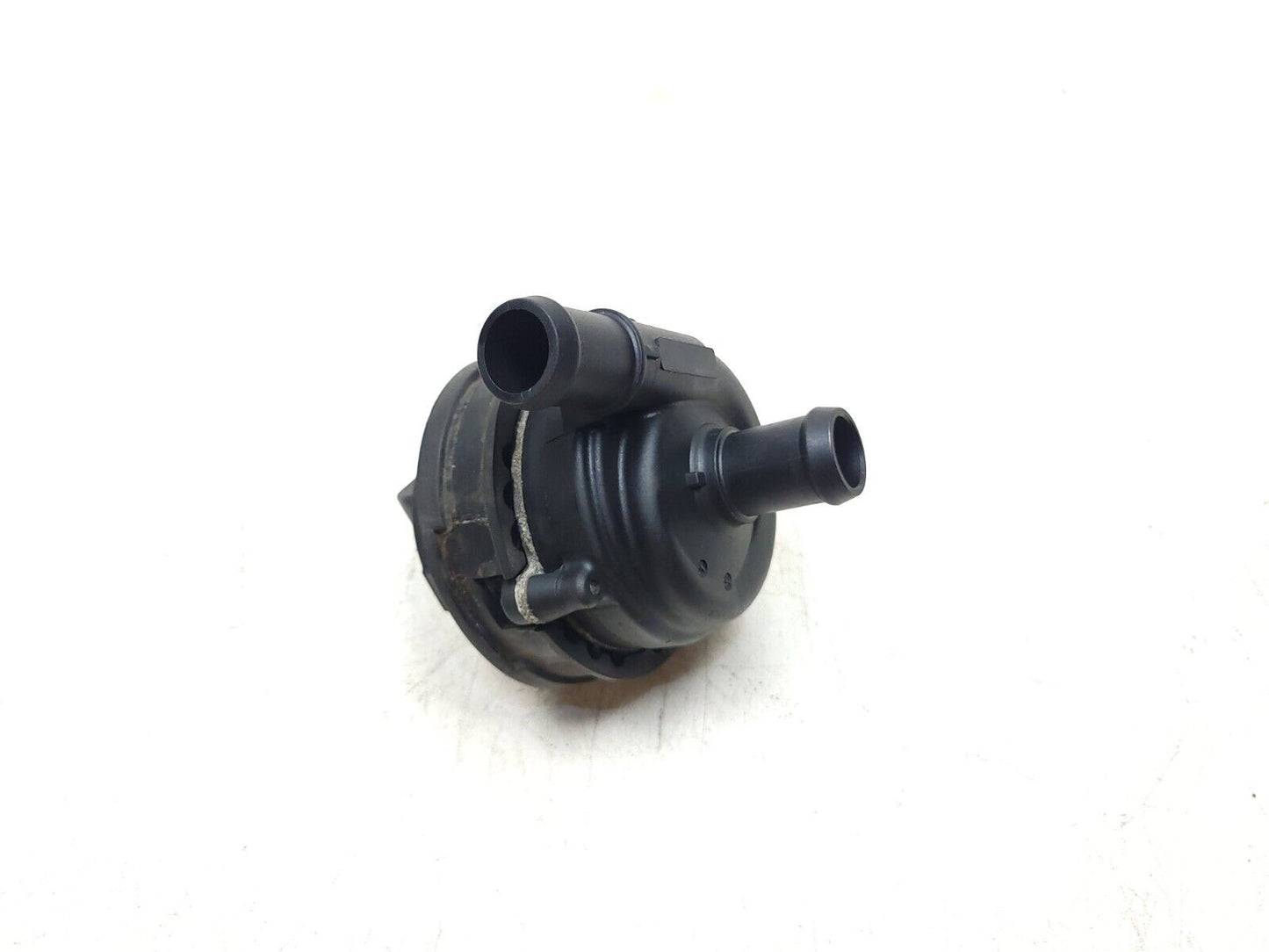 2017-2023 Alfa Romeo Stelvio Engine Auxiliary Water Coolant Pump OEM