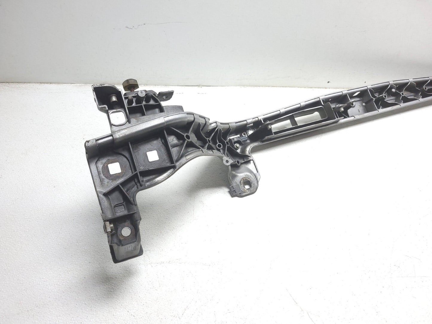 13 14 15 16 Ford Fusion Radiator Support Upper Tie Bar 2.5l OEM