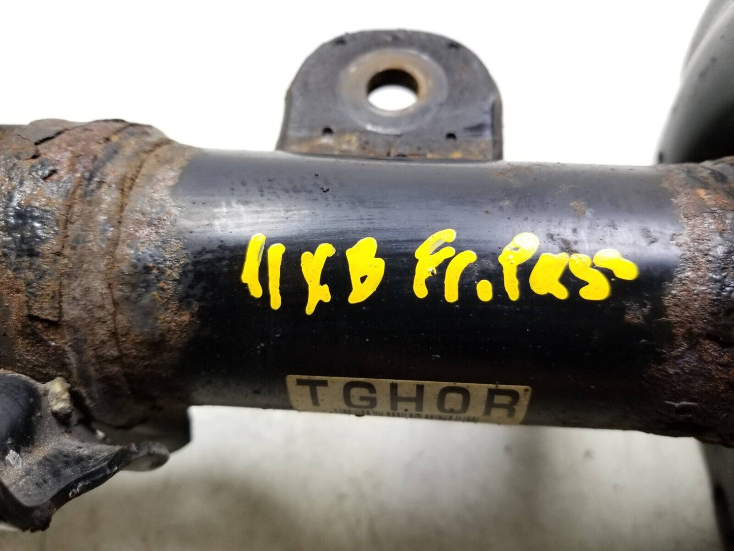 08 - 15 Scion Xb Front Shock Strut Absorber Passenger Side Right OEM