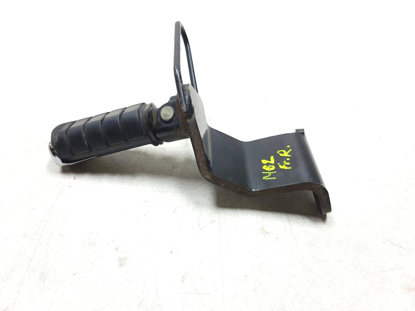 2007 - 2014 Honda Vt750 Shadow Spirit Front Right Foot Peg & Mount OEM