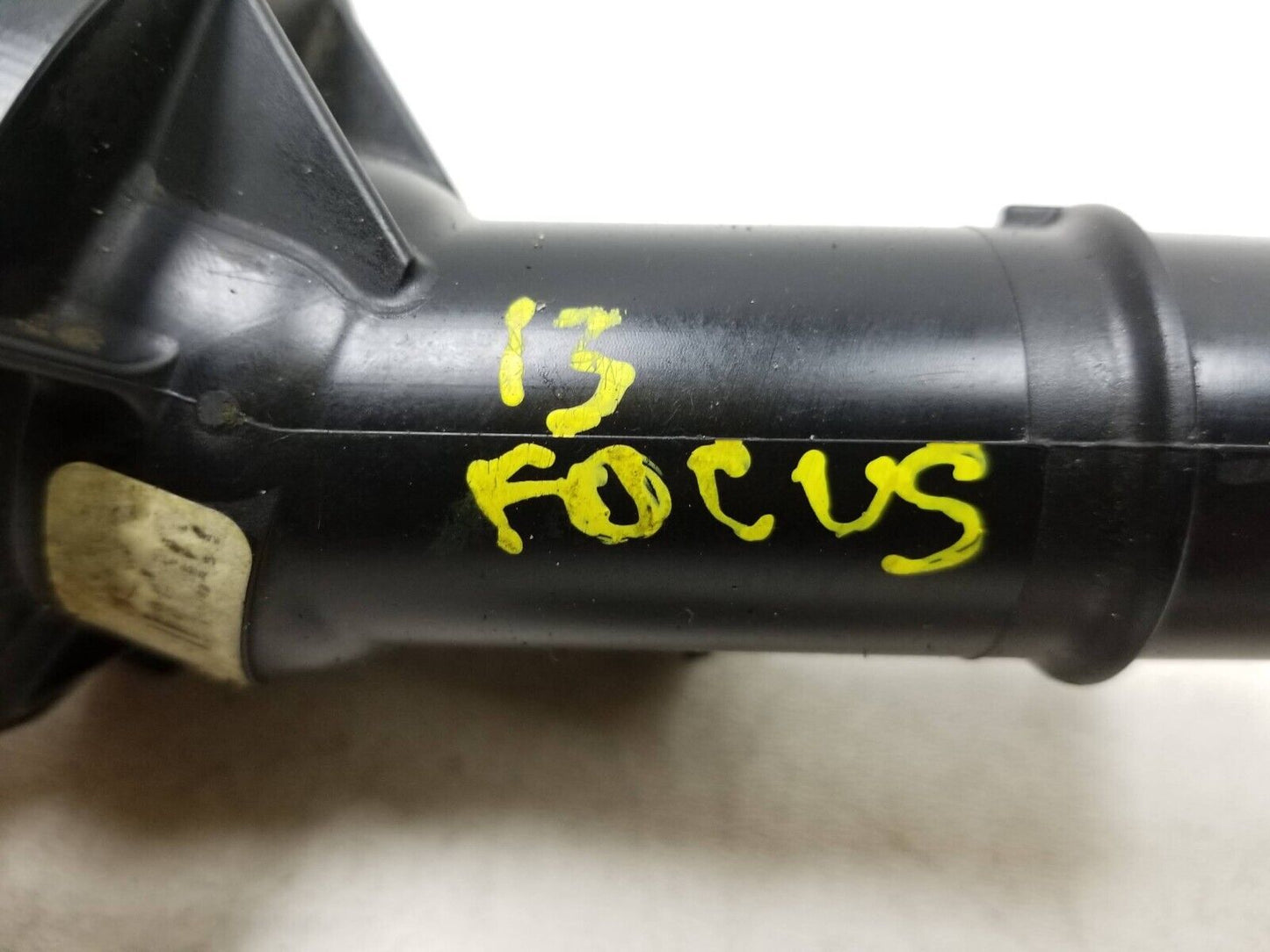 12 - 14 Ford Focus  Engine Coolant Thermostat Housing 5653258 OEM