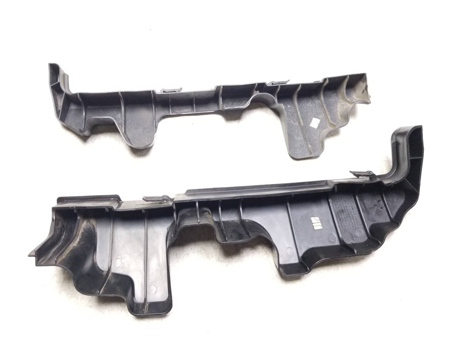 2014 - 2019 Kia Soul Engine Air Guard Panel Baffle Set OEM