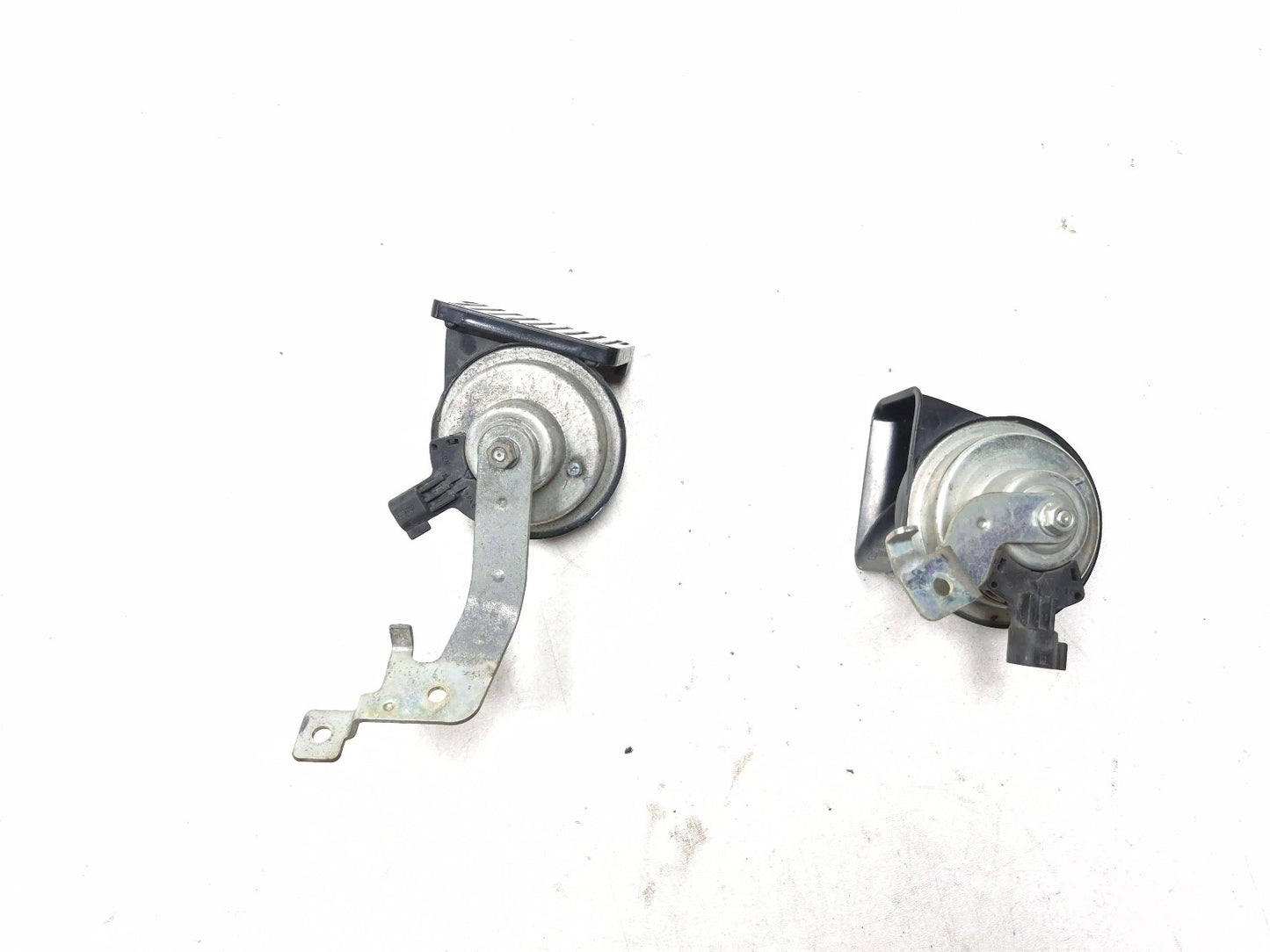 2014 Fiat 500l Horn Signal Pair OEM