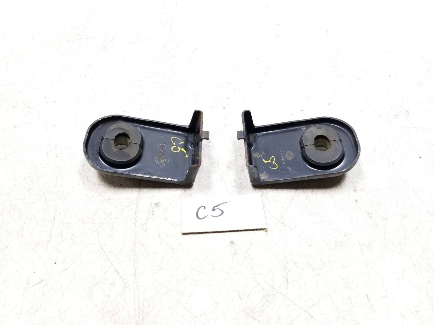 2007-2012 Dodge Caliber Sxt Upper Radiator Mount Support Bracket Pair OEM