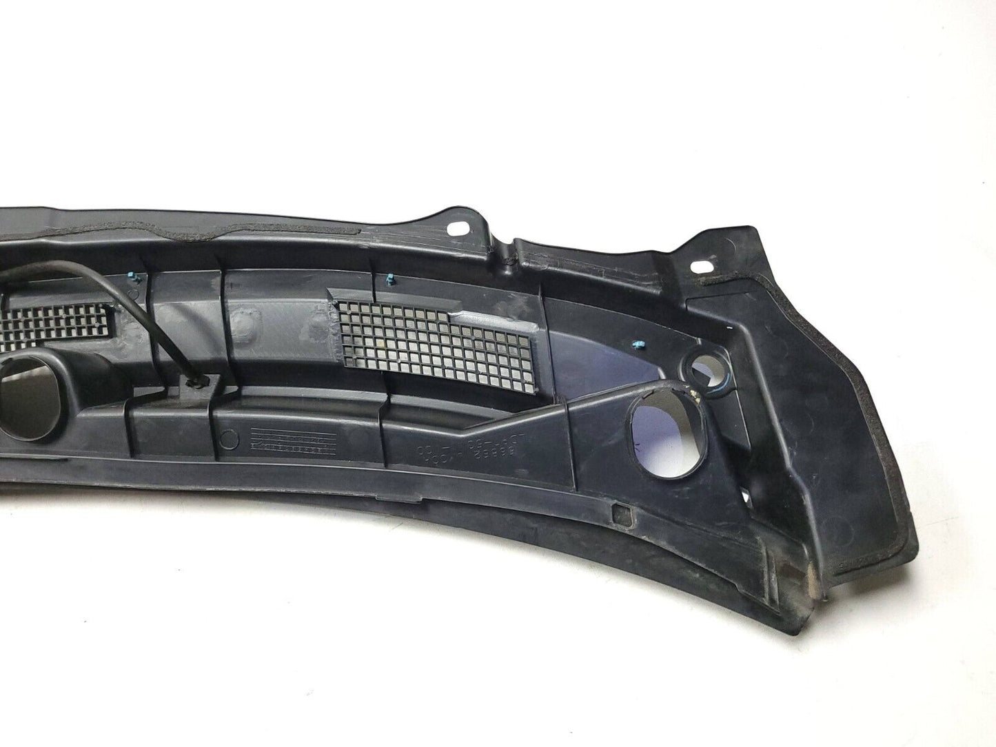 2012 - 2015 Nissan Rogue Front Cowl Molding Windshield Cover 66862-jm00a OEM ā