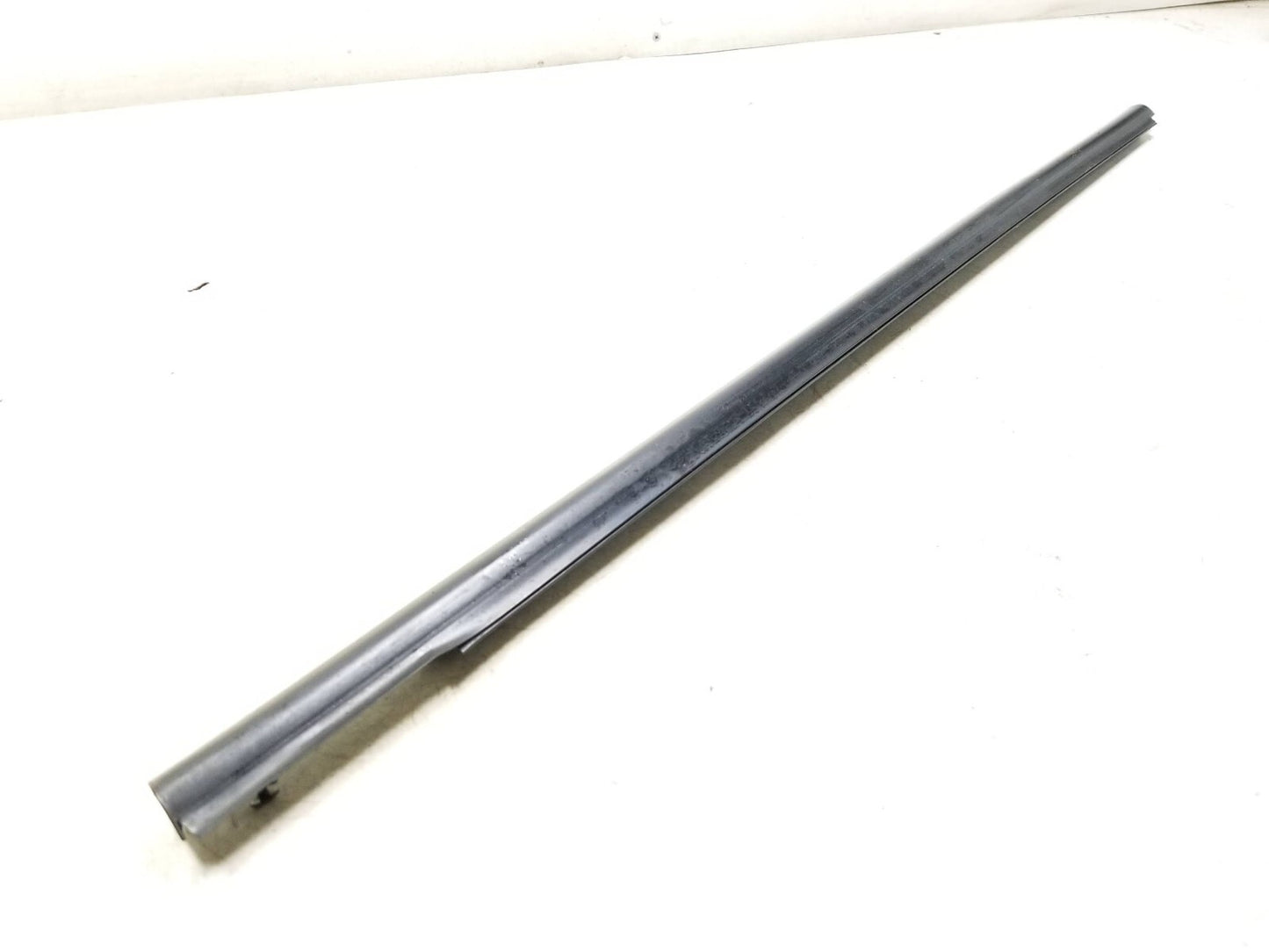 2011 - 2013 Kia Sportage Door Window Belt Molding Driver Side Left OEM