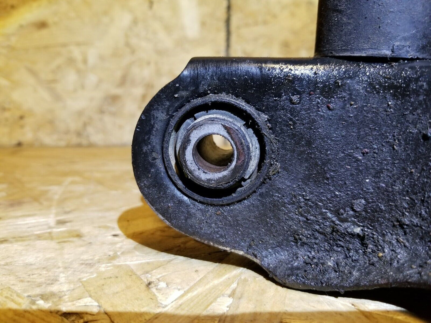 09 10 11 12 13 Mazda 3 Lower Control Arm Rear Right Passenger Side OEM