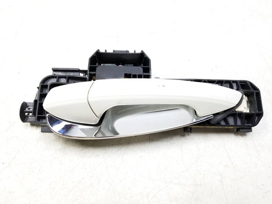 10-13 Mercedes W212 E350 E500 Exterior Door Handle Rear Passenger Side Right OEM