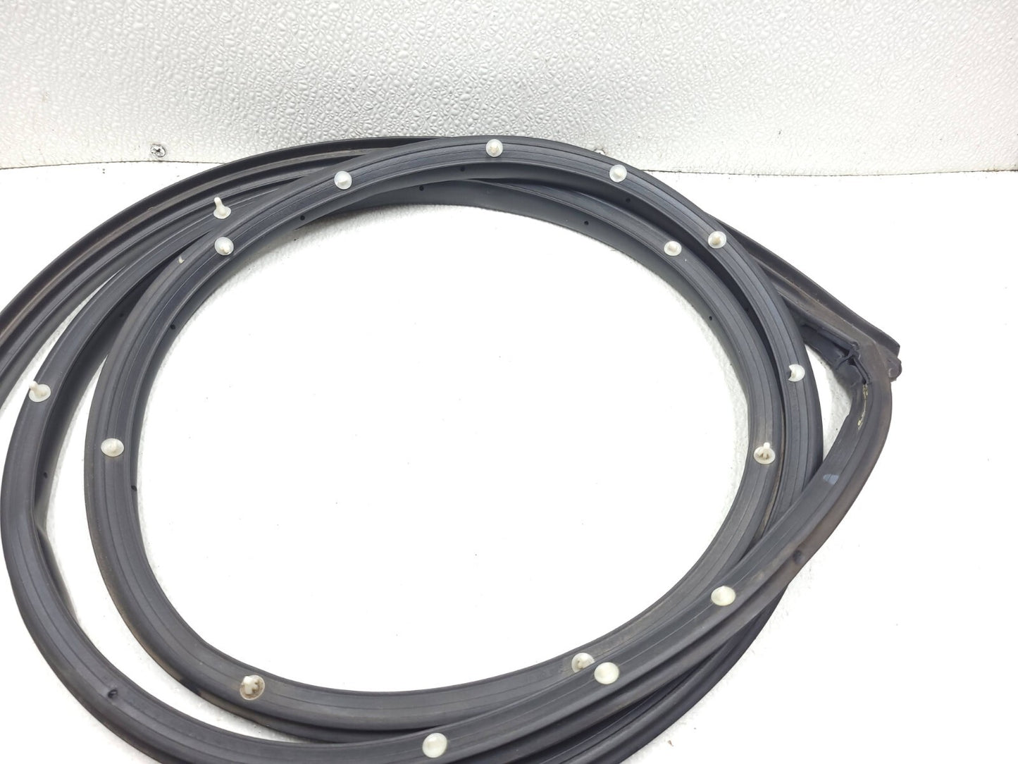 14 15 16 Hyundai Elantra Door Weatherstrip Seal Rear Left Driver Side OEM Sedan