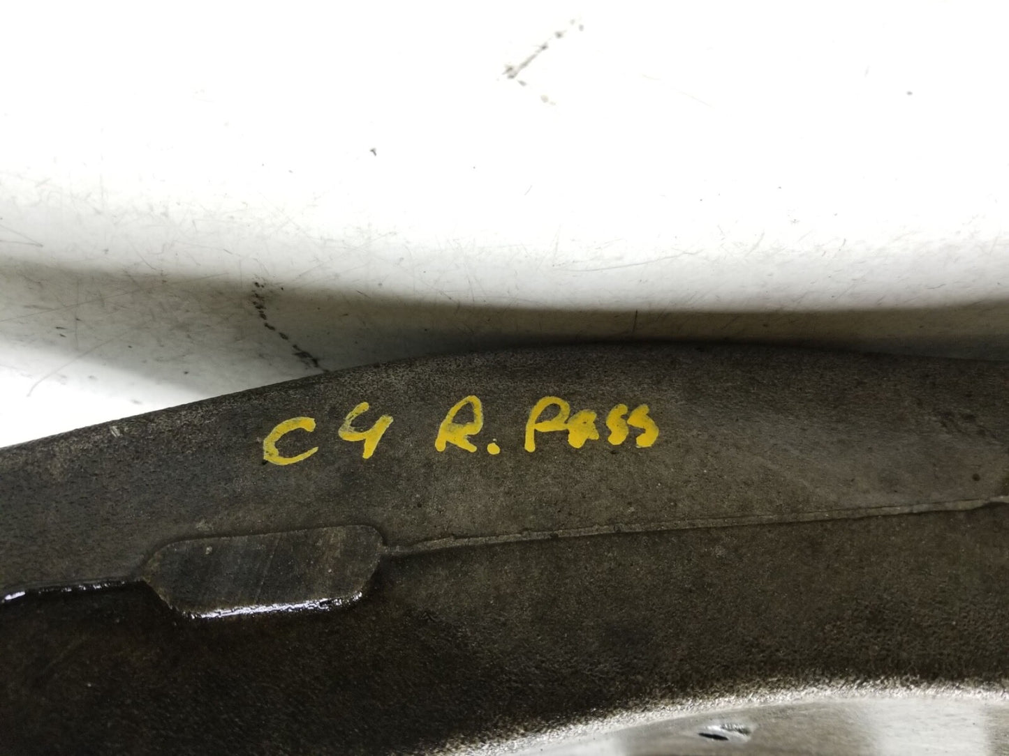 2010 - 2016 Cadillac SRX Control Arm Kit Rear Passenger Side Right OEM