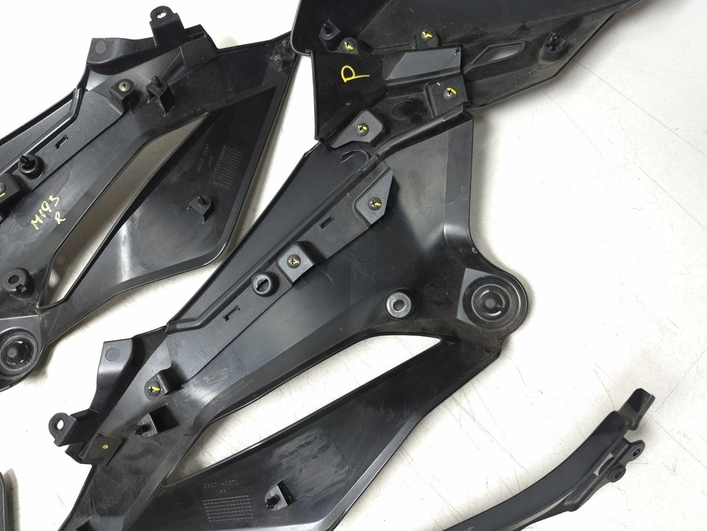2019 Kawasaki Z400 Er400d Side Shroud Fairing Cover Left & Right Pair OEM