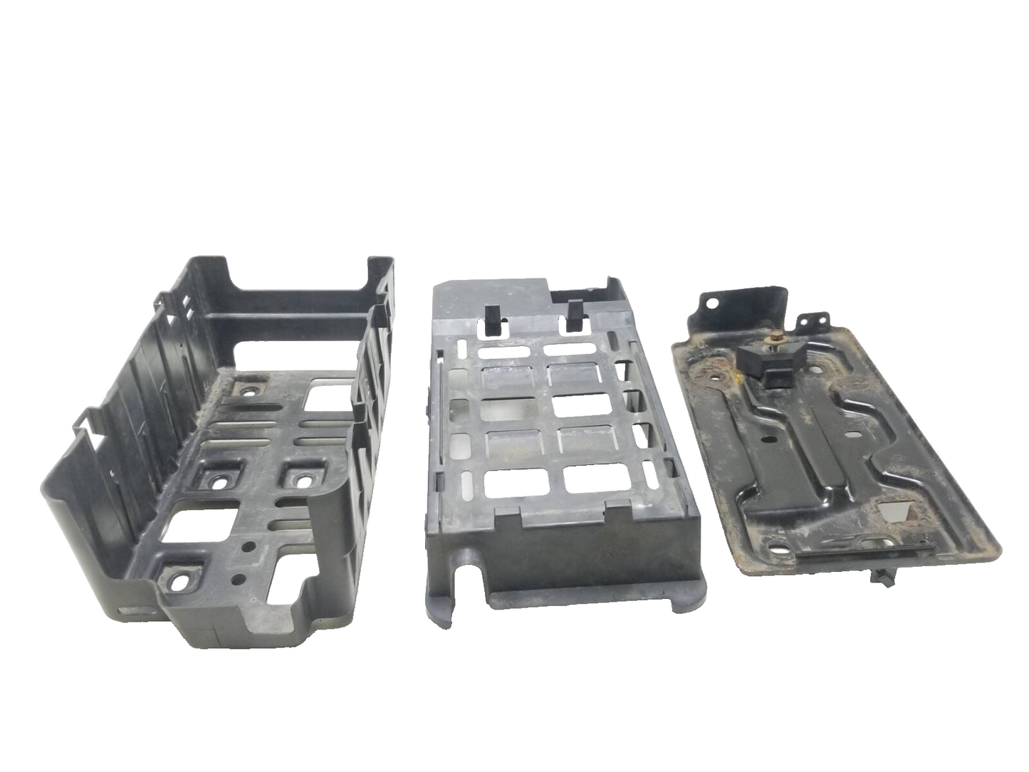 2010 - 2016 Cadillac SRX Battery Tray Bracket Assembly OEM