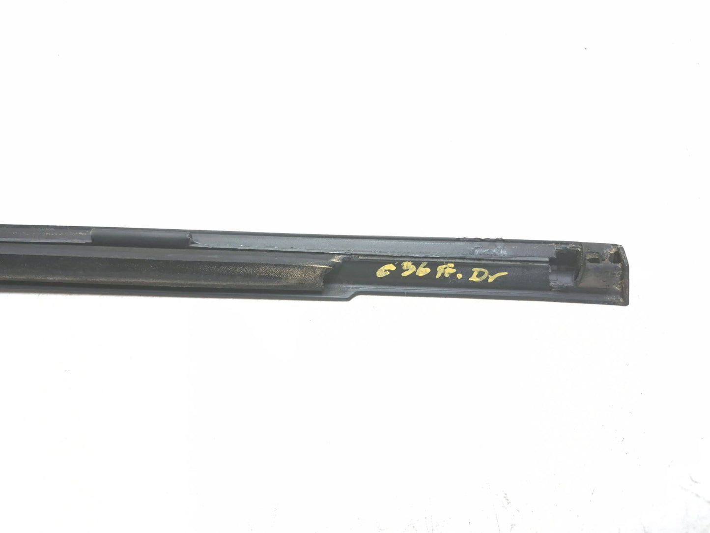 2014 Fiat 500l Door Weatherstrip Front Driver Side Left OEM