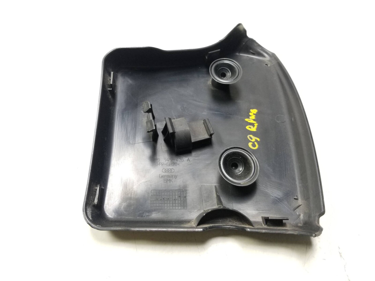 2009 - 2012 Audi Q5 Rear Driver Tail Light Lamp Bulb Cover Left & Right OEM