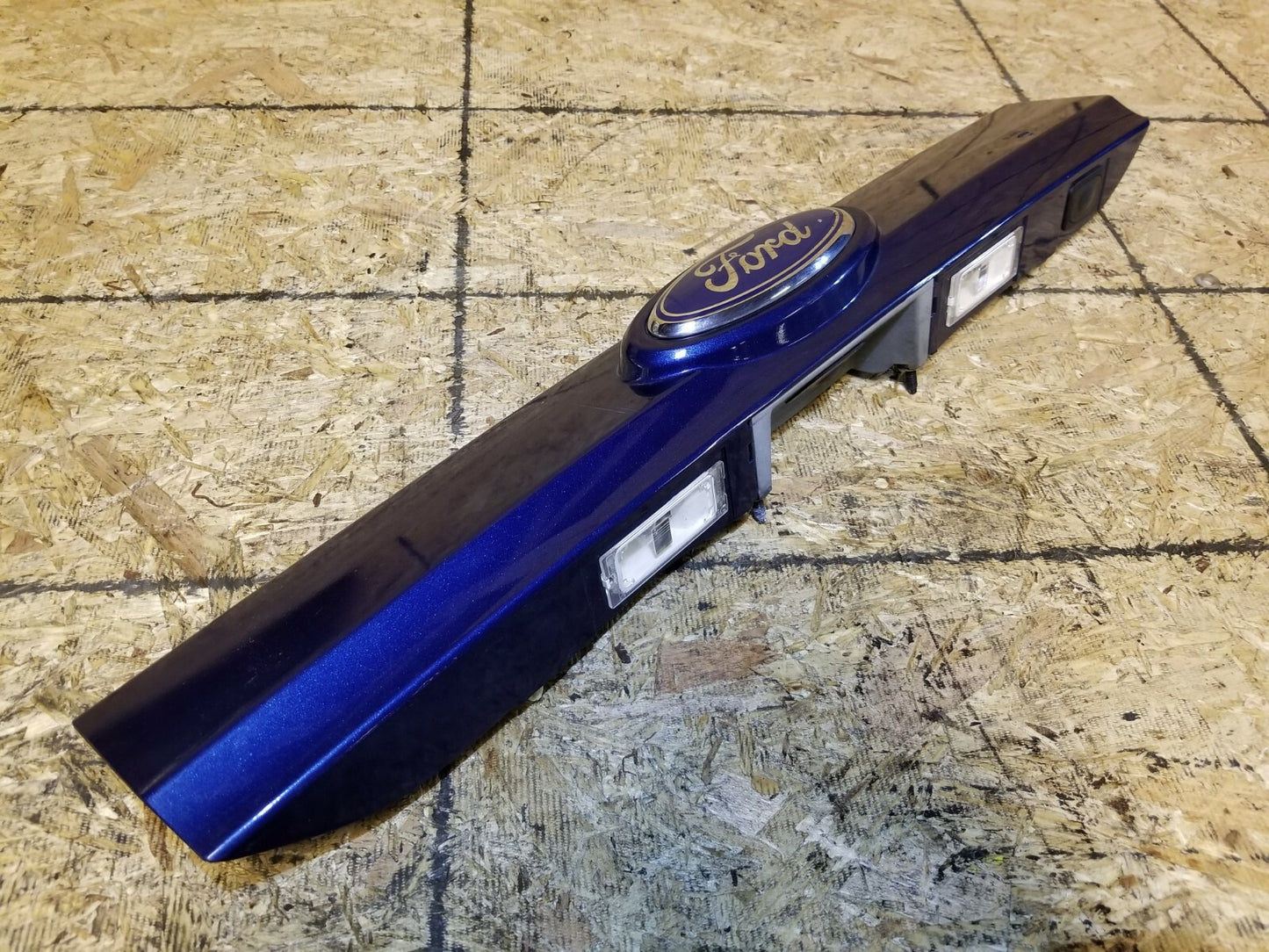 2008-2012 Ford Escape Trunk Tailgate Molding Trim & Emblem Without Camera OEM