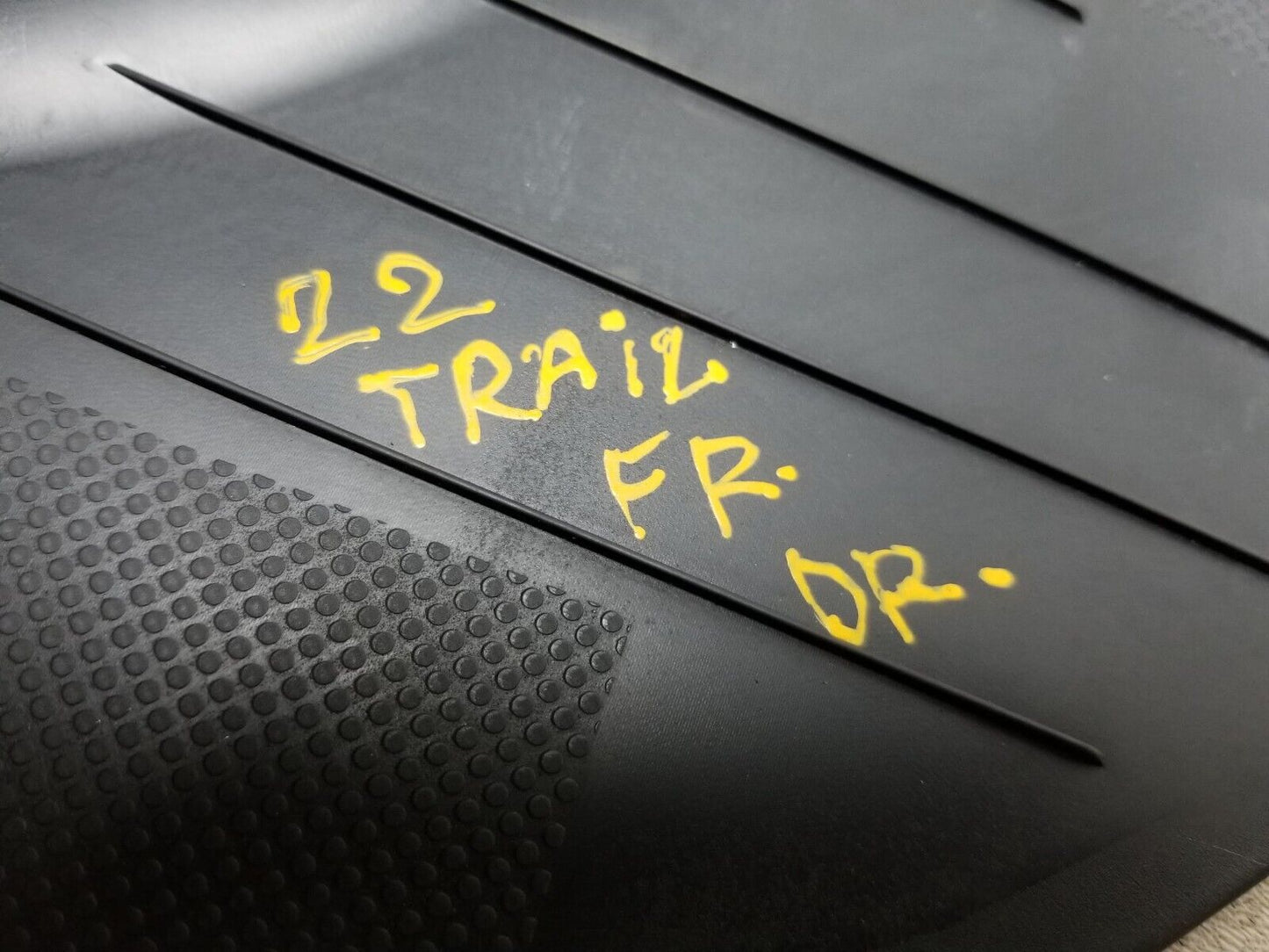 21 - 23 Chevrolet Trailblazer Door Scuff Plate Trim Cover 4pcs OEM
