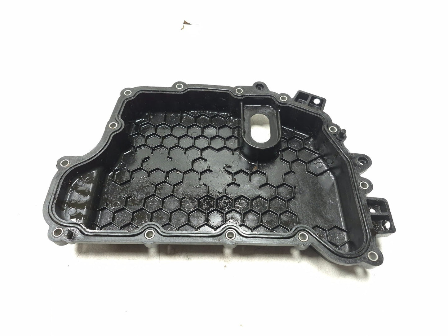 2011 GMC Terrain 2.4l Automatic Transmission Valve Body Cover 6t30 6t40 6t45 Em