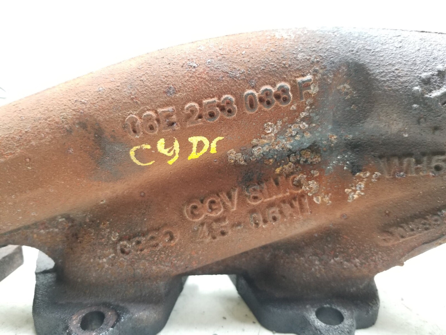 2009 - 2012 Audi Q5 Exhaust Manifold Right & Left OEM