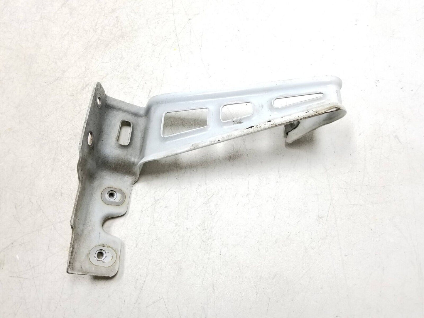 11-14 Chrysler 200 Washer Reservoir Bracket 5155621ac OEM 133k