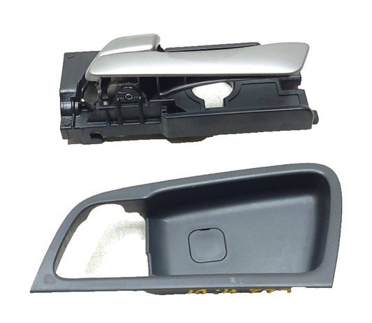 12-17 Hyundai Accent Front Left Interior Door Handle W/ Trim Cover OEM