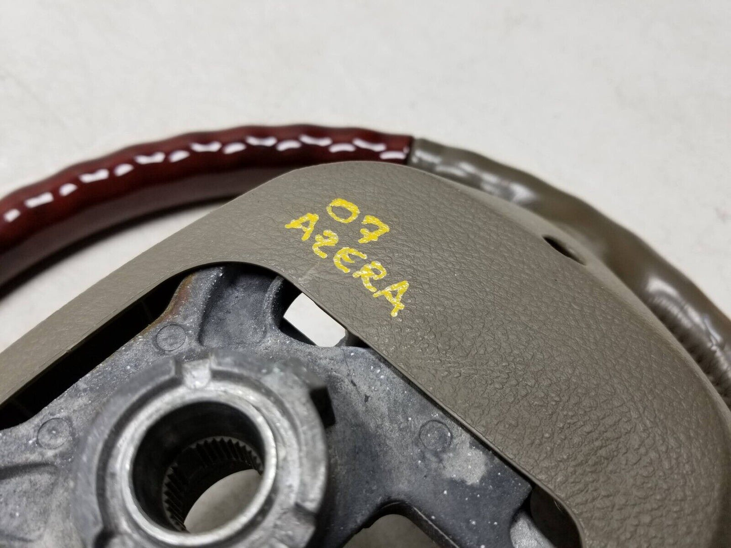 06 - 10 Hyundai Azera Steering Wheel OEM