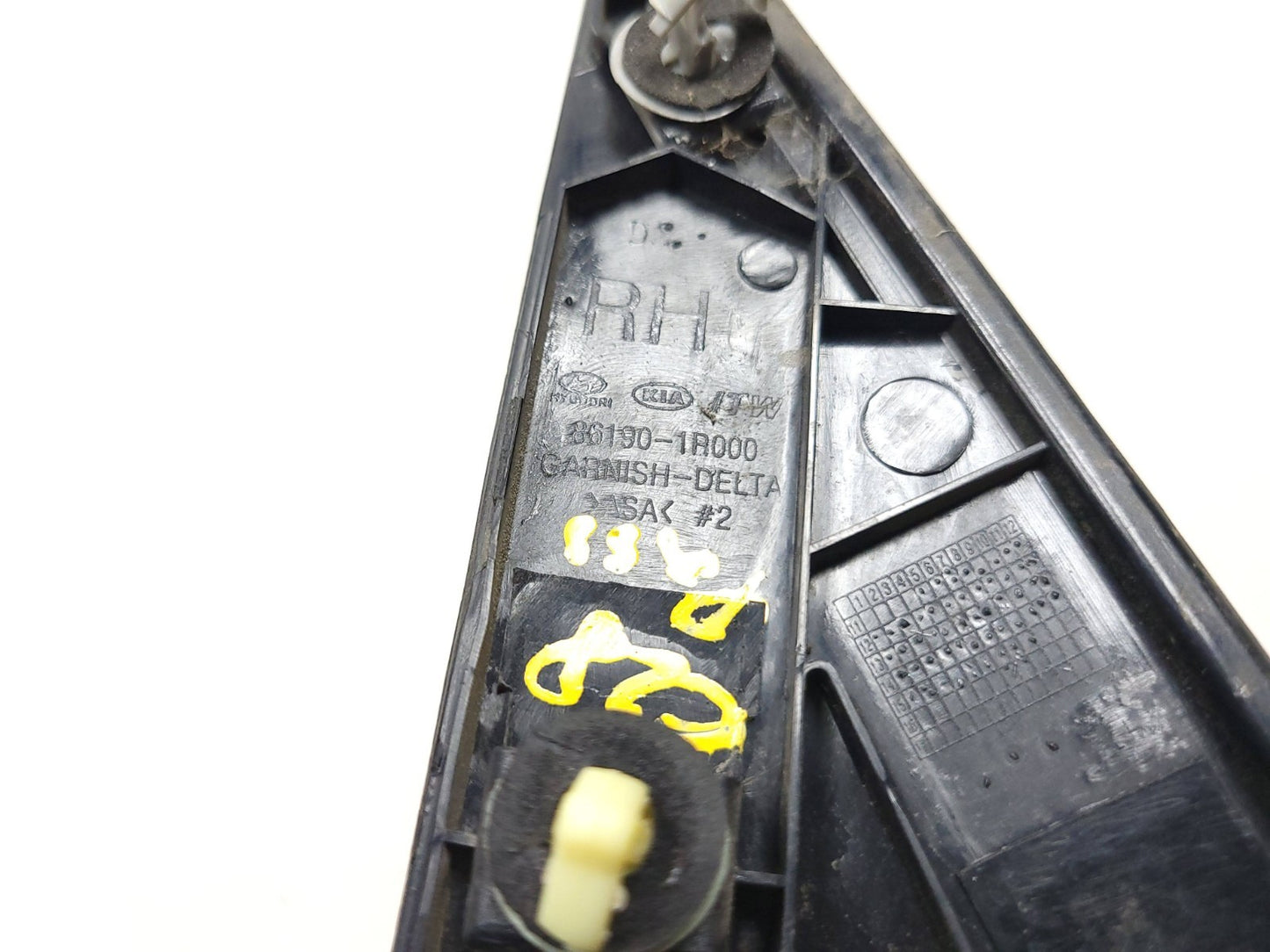2012-2017 Hyundai Accent Sedan Garnish Delta Lh&rh OEM 86190-1r000