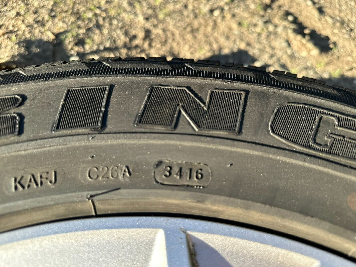 13 14 15 GMC Acadia Wheel W/ Tire Firestone 255/65r18 7/32" Pair OEM