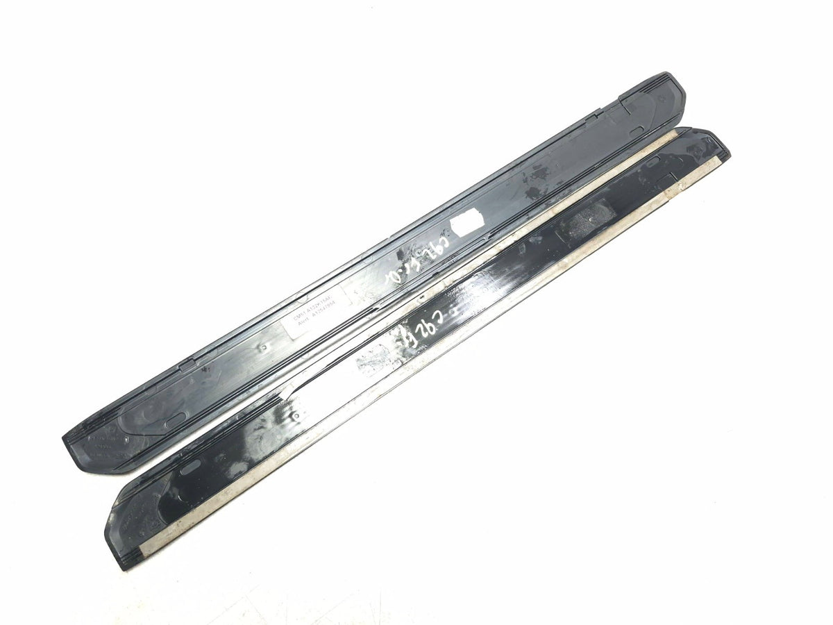 2013 Ford Focus Front Door Sill Scuff Plate Trim Left & Right OEM