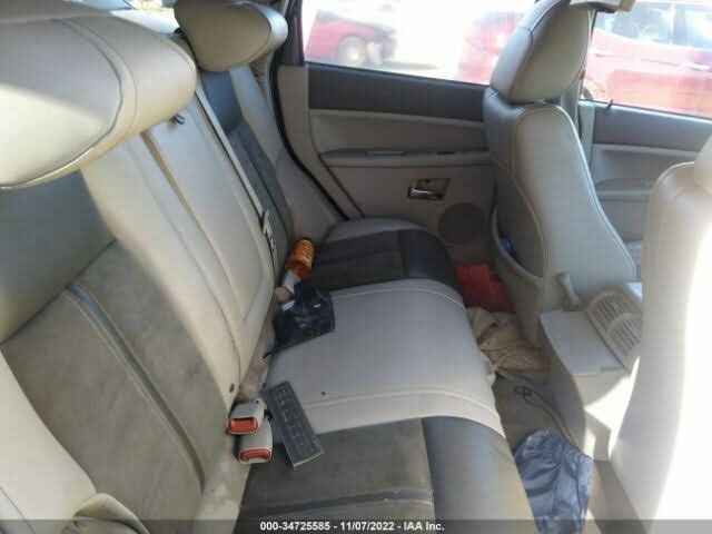 2007 Jeep Grand Cherokee Rear Headrest 2pcs W/ Center Armrest OEM