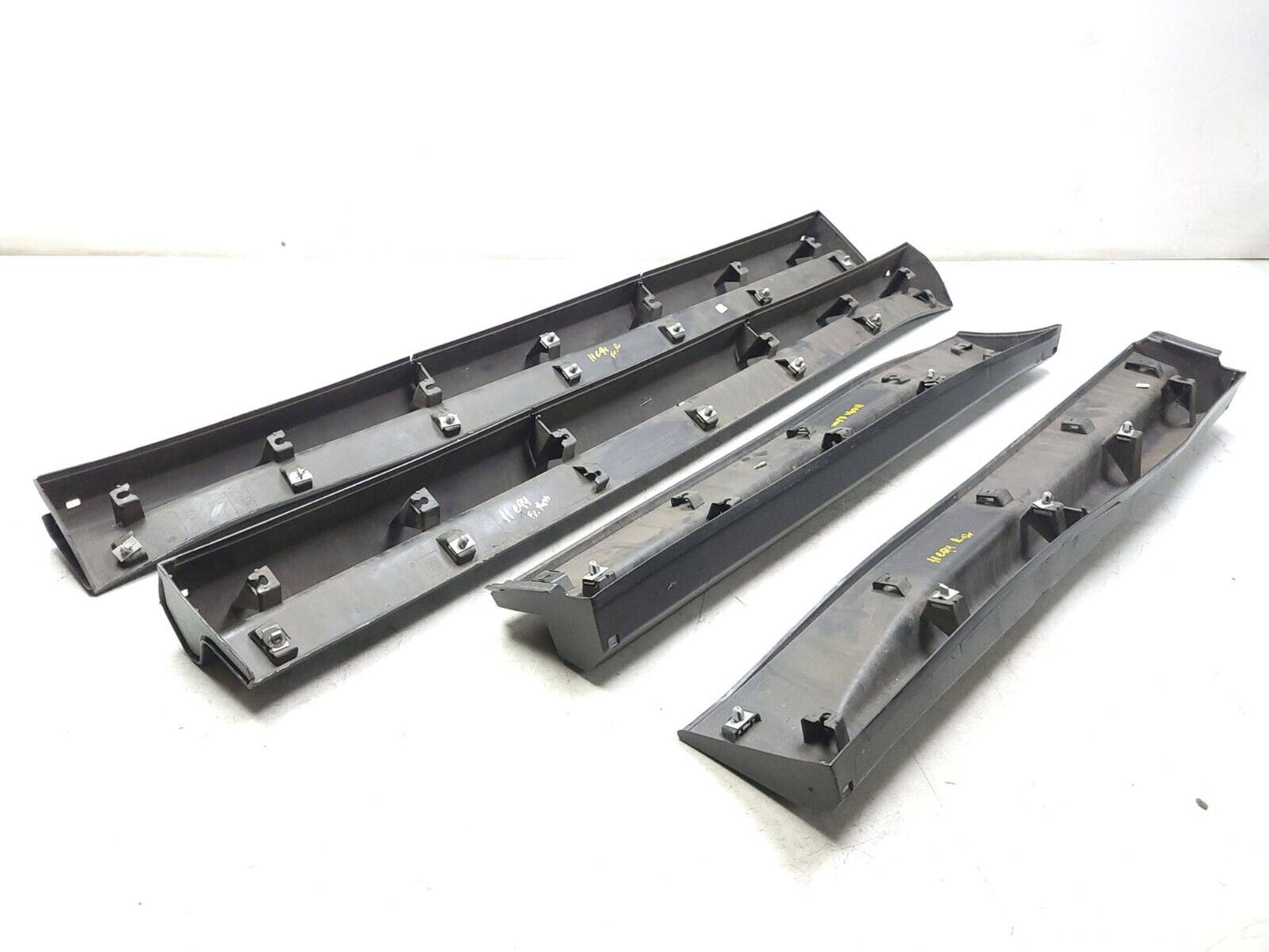 10-15 Chevrolet Equinox Rocker Panel Skirt Molding Left & Right Pair 4pcs OEM