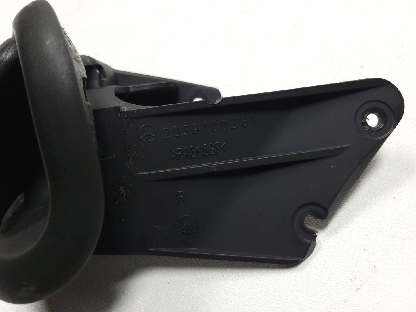03-09 Mercedes W203 C230 Front Passenger Seat Headrest Folding Lock Knob OEM