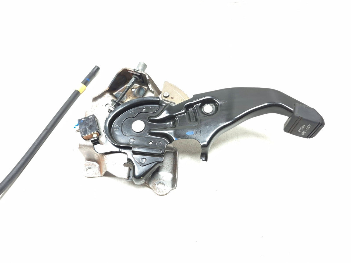 2017 Toyota Highlander Parking Brake Control Pedal W/ Release Cable OEM