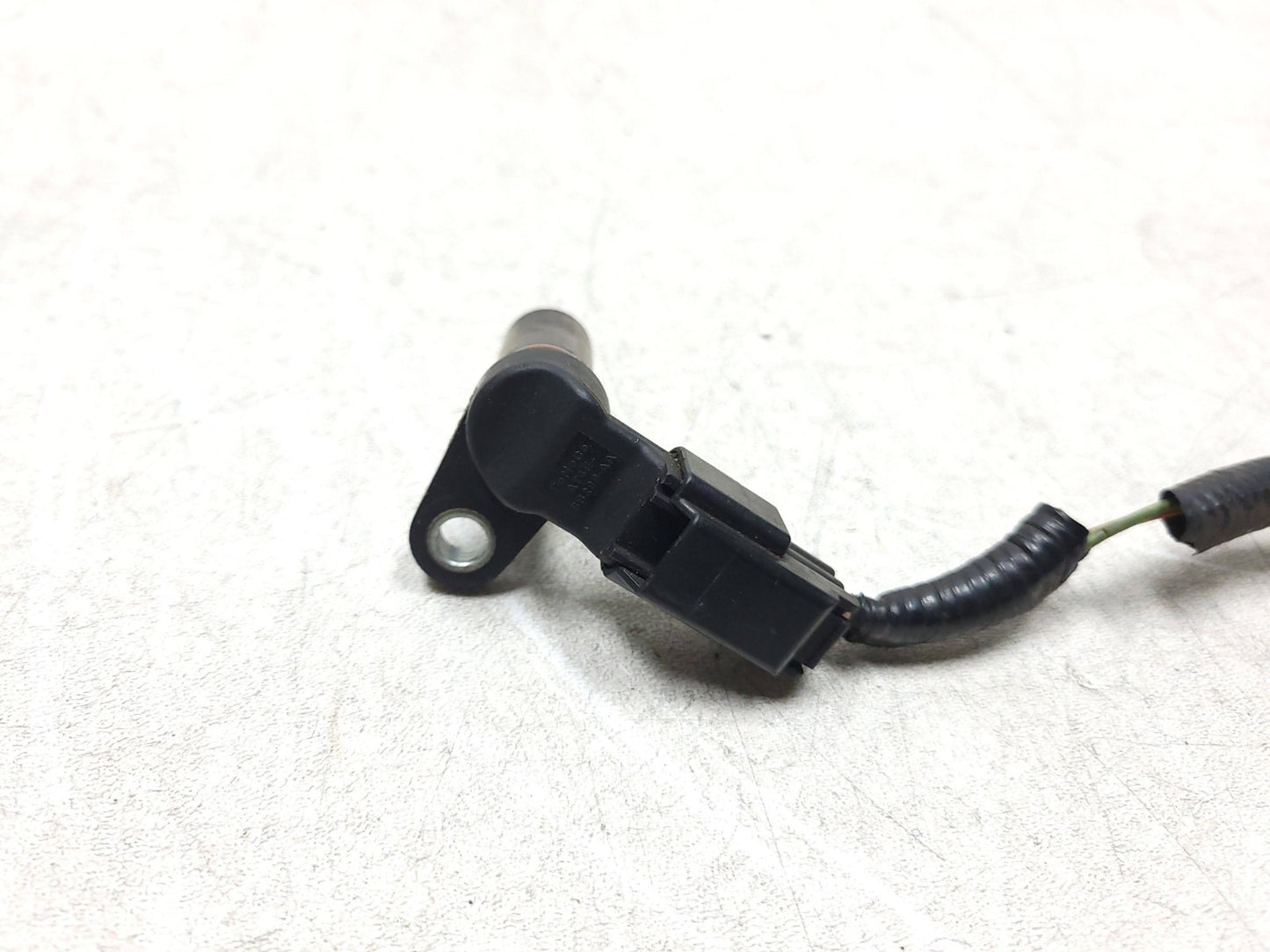2010 Lincoln MKT Camshaft & Crankshaft Position Sensor Pair OEM