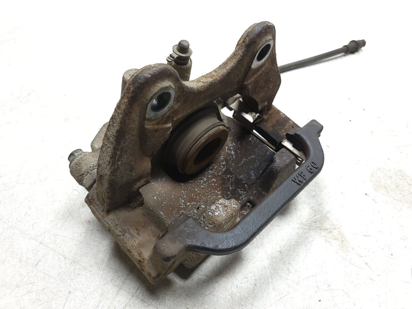 14-19 Chevrolet Silverado 1500rear Brake Caliper Left & Right OEM