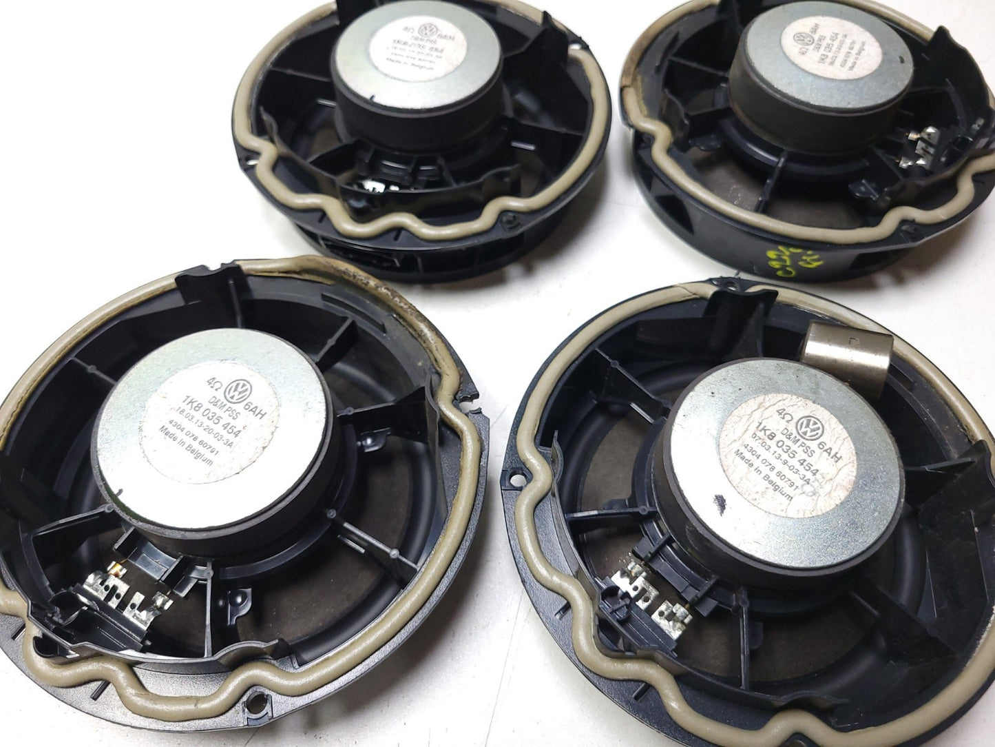2010 - 2014 VW Golf GTI Door Audio Speaker Set 4 OEM