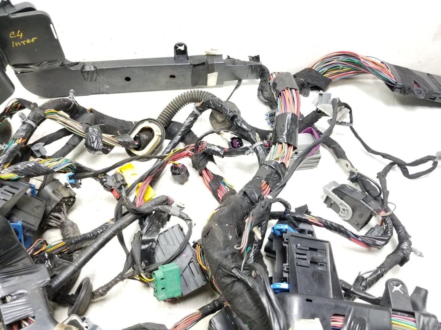 2010 - 2013 Cadillac SRX 3.0l Interior Floor Wire Harness OEM