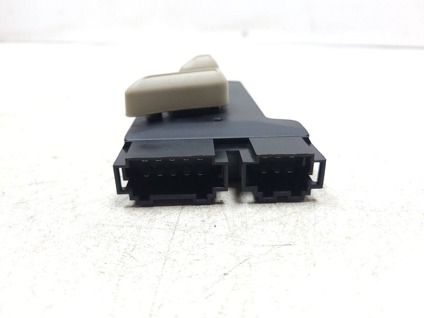 2009 - 2016 Audi A4 S4 Front Seat Control Switch Passenger Side Right OEM