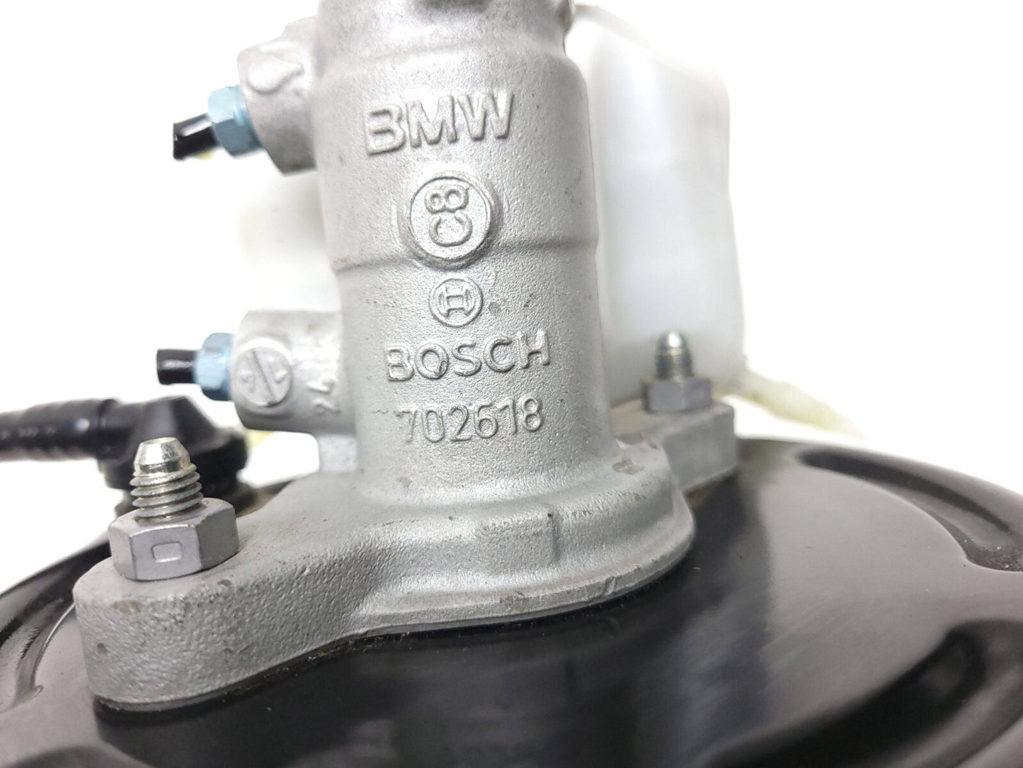 12-18 BMW 330xi F30 Power Brake Booster W/ Master Cylinder OEM β