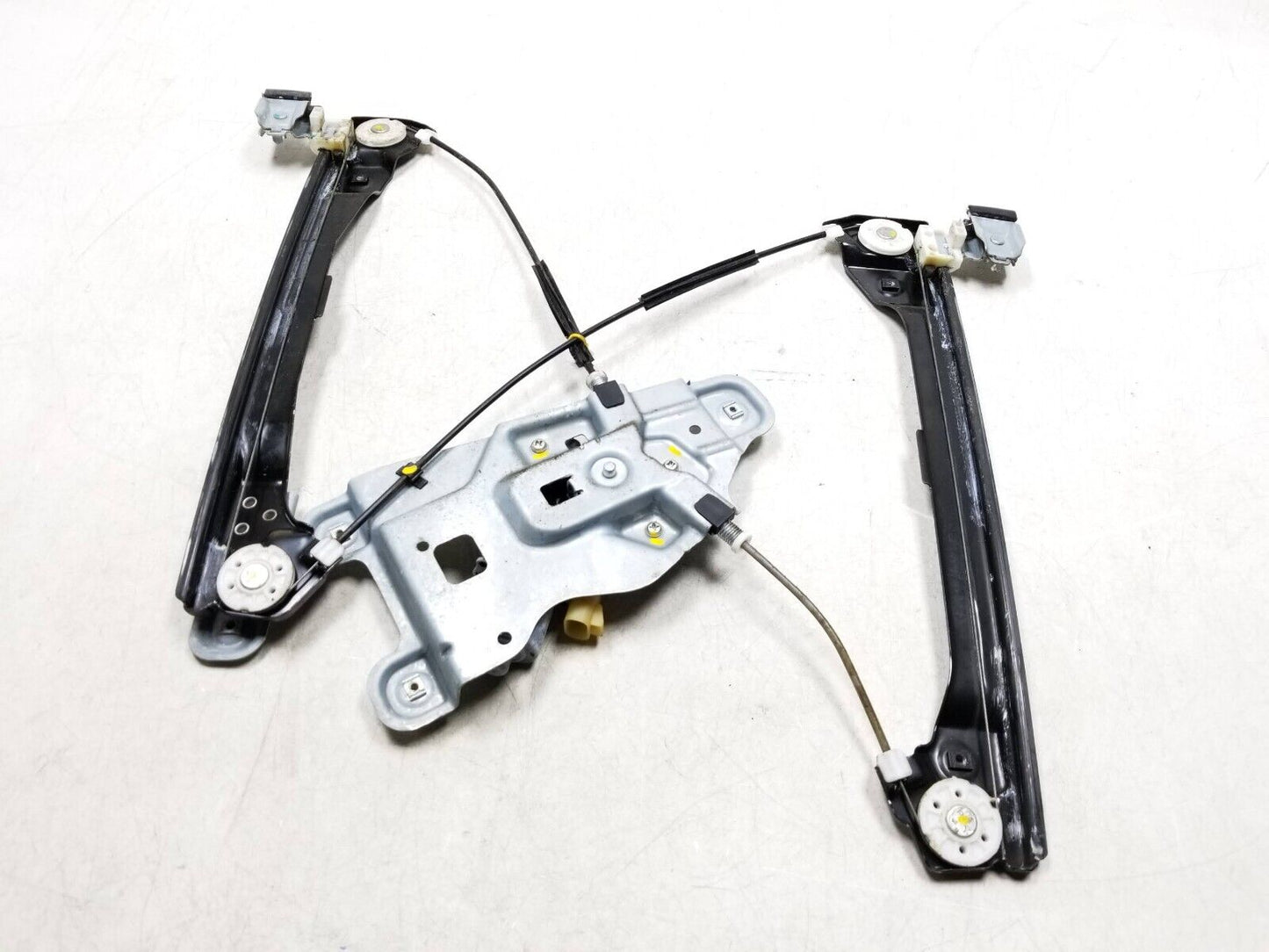 2010 2011 Chevrolet Equinox Window Regulator & Motor Front Passenger Side Rh OEM