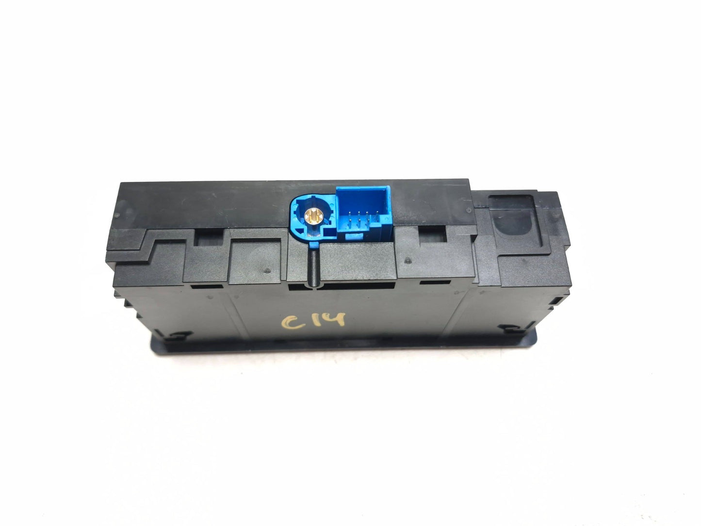2015 Mercedes-benz C 300 Console Usb Sd Memory Port OEM