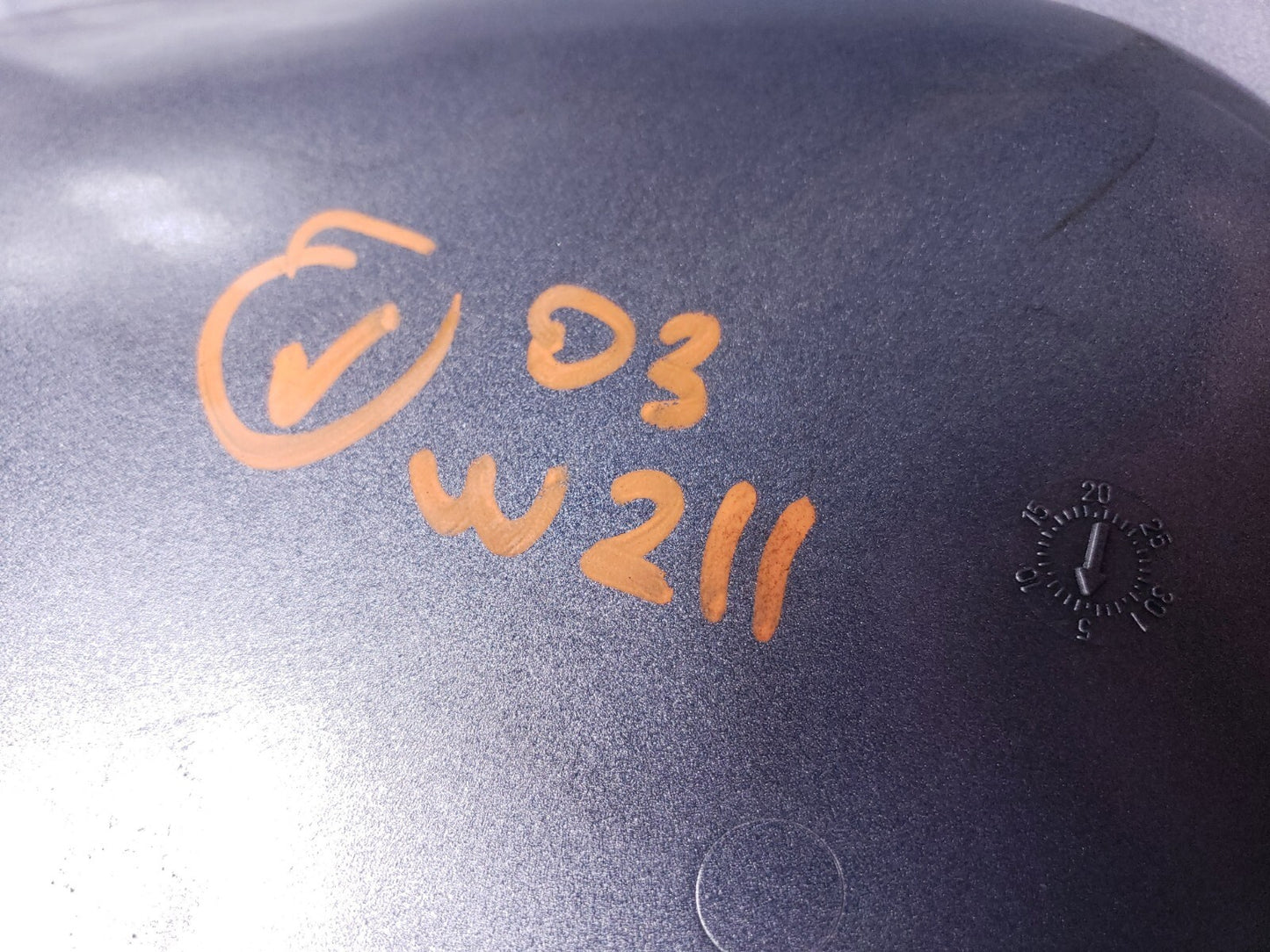 2003 Mercedes E350 Trunk Lid License Plate Trim Cover OEM