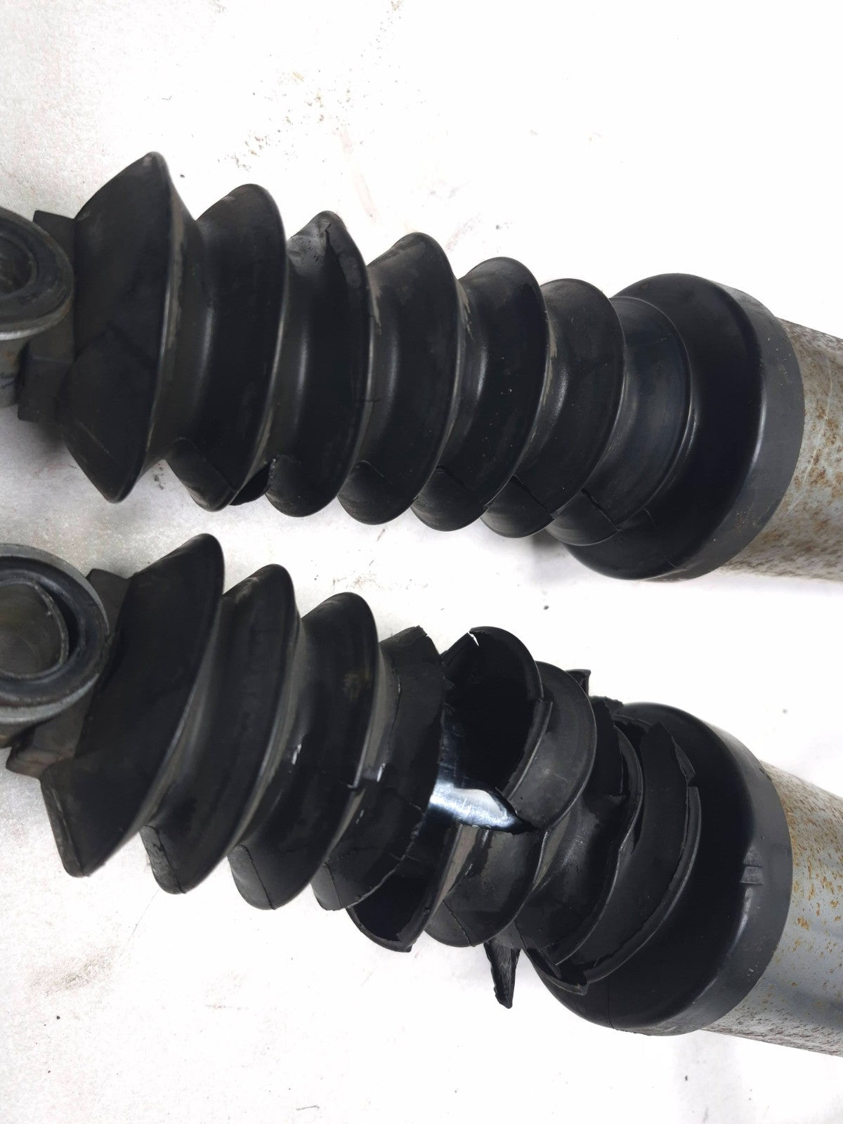 1987 Honda Goldwing 1200i Rear Shock Absorber Pair OEM