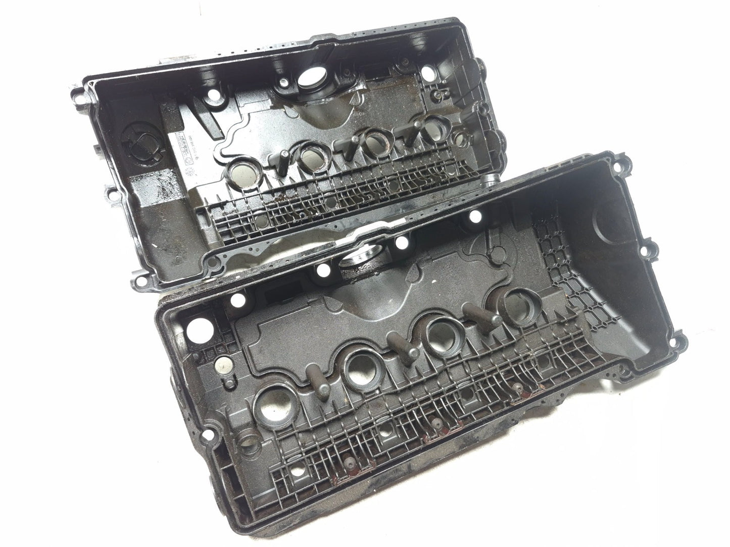 2010 BMW X5 4.8l Engine Valve Cylinder Head Cover Left & Right Pair OEM